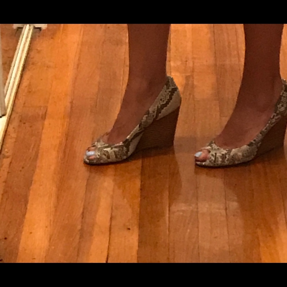 Calvin Klein Open Toe Snakeskin Wedges - Picture 3 of 8